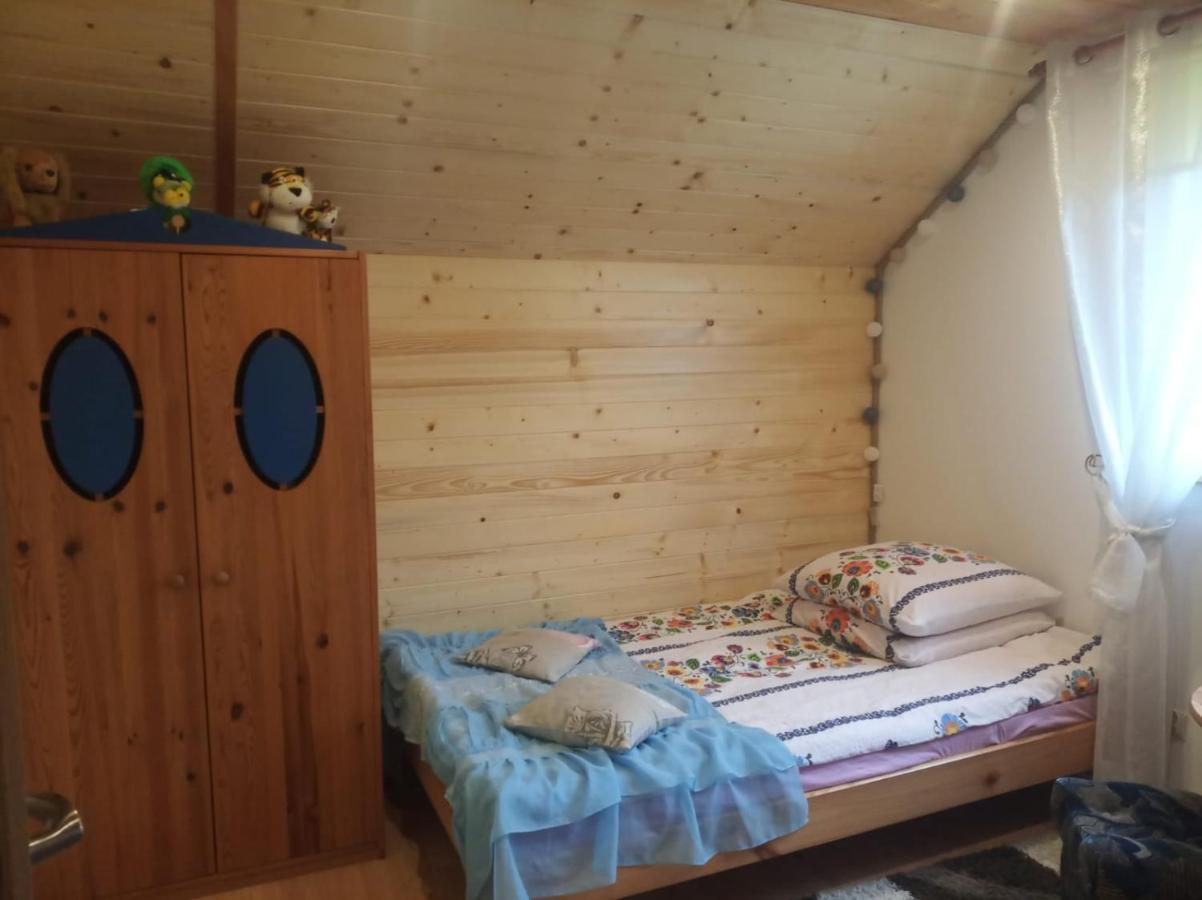 Domek U Doroty Orelec K Soliny Exteriör bild